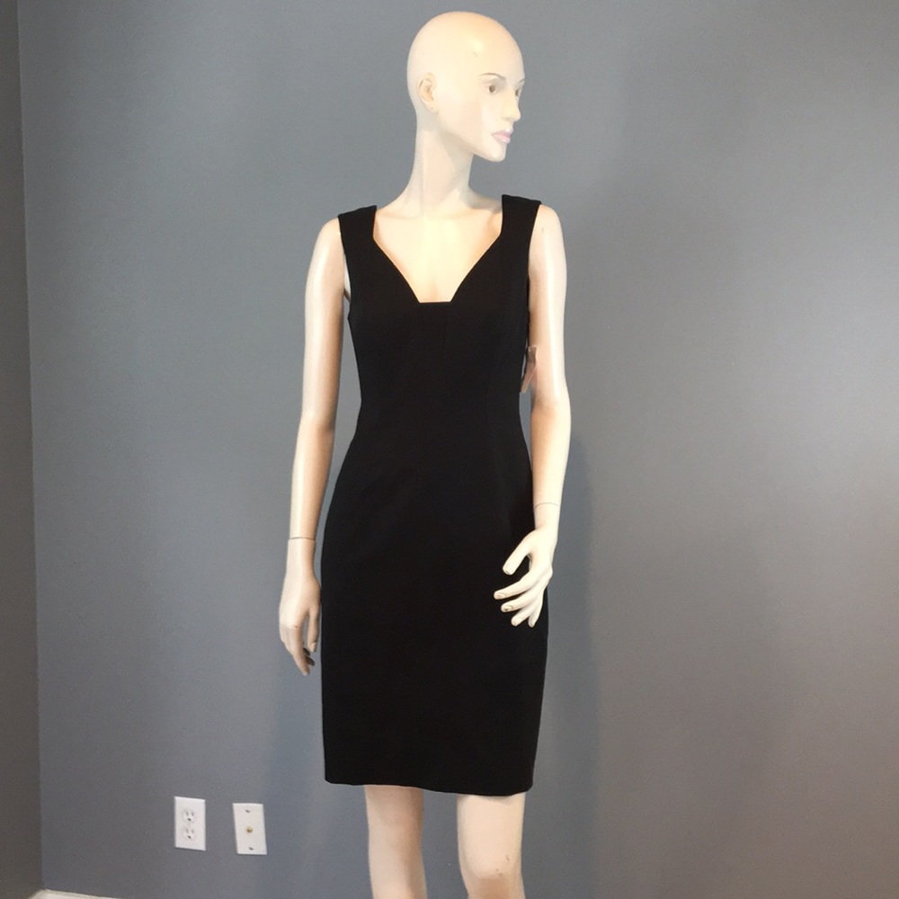 NWOT Elie Tahari Sheath Black Dress Sz 2